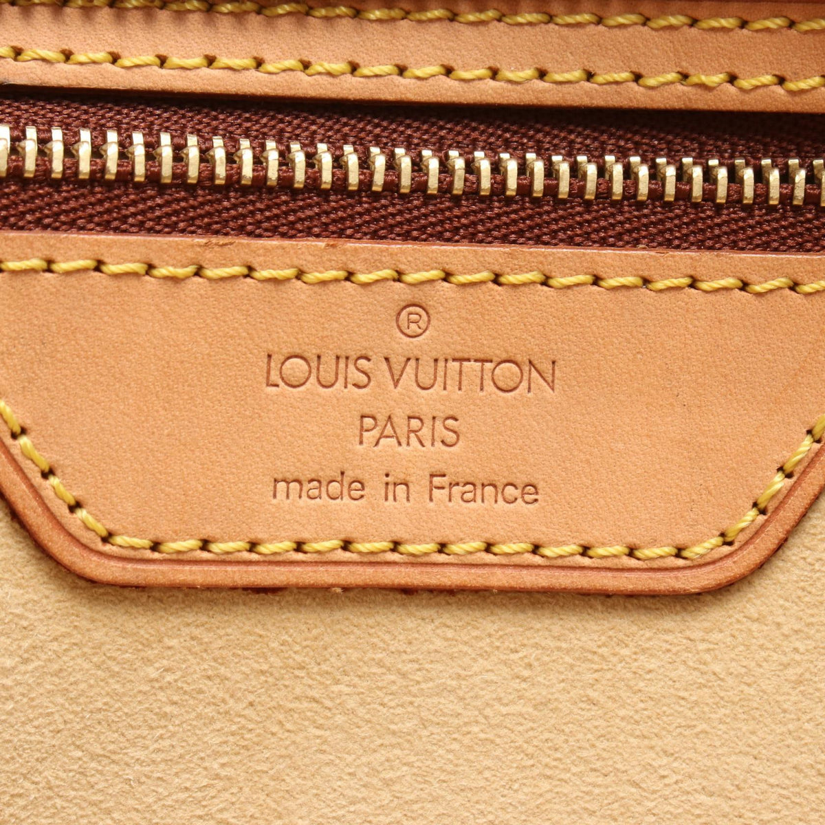 Louis Vuitton Cité GM · Monogram Canvas