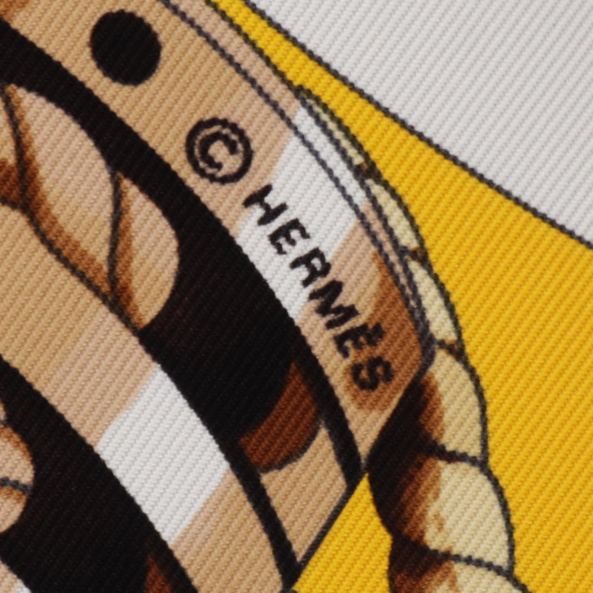 Hermès Carré 90 · Belles Amures · Silk