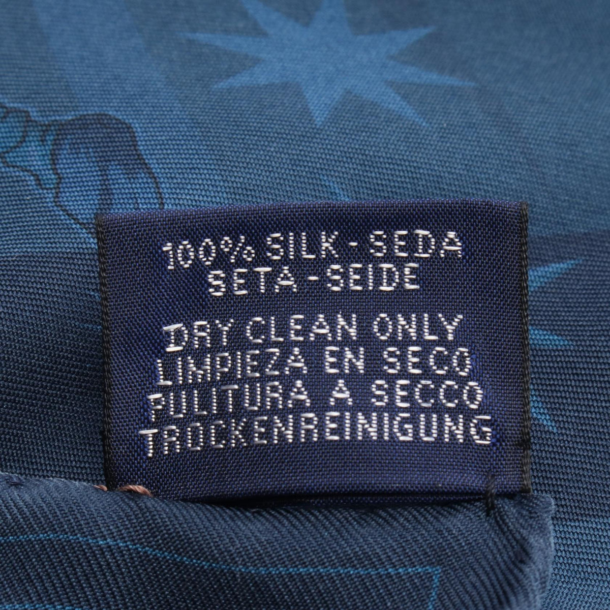 HERMÈS Carré 90 · C'est La Fête · Silk