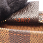 Louis Vuitton Trousse · Damier Ebene