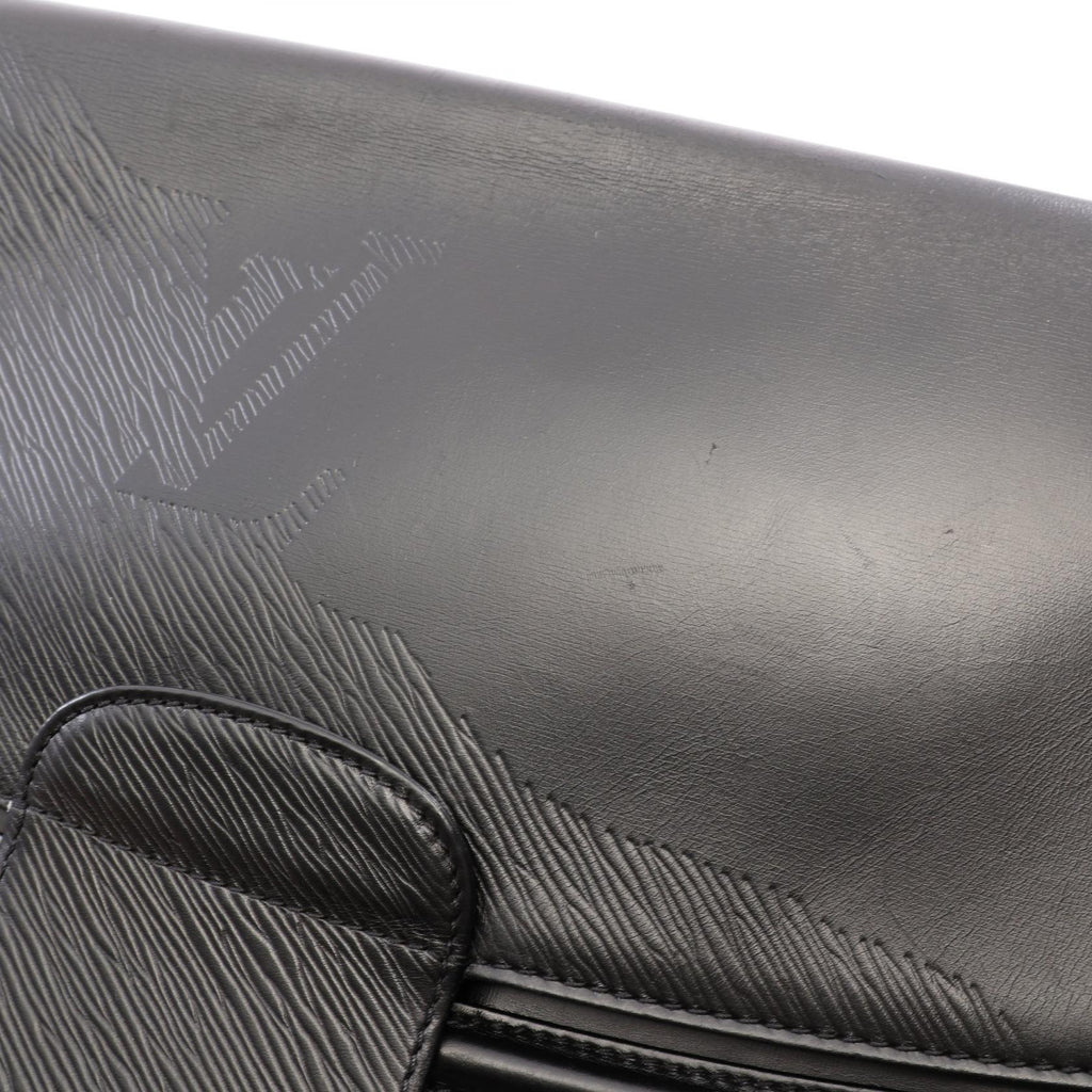 Louis Vuitton Opera · Epi Leather Clutch