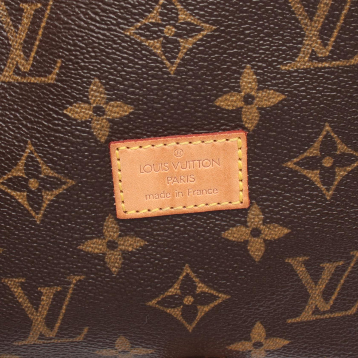 Louis Vuitton Saumur 30 · Monogram Canvas