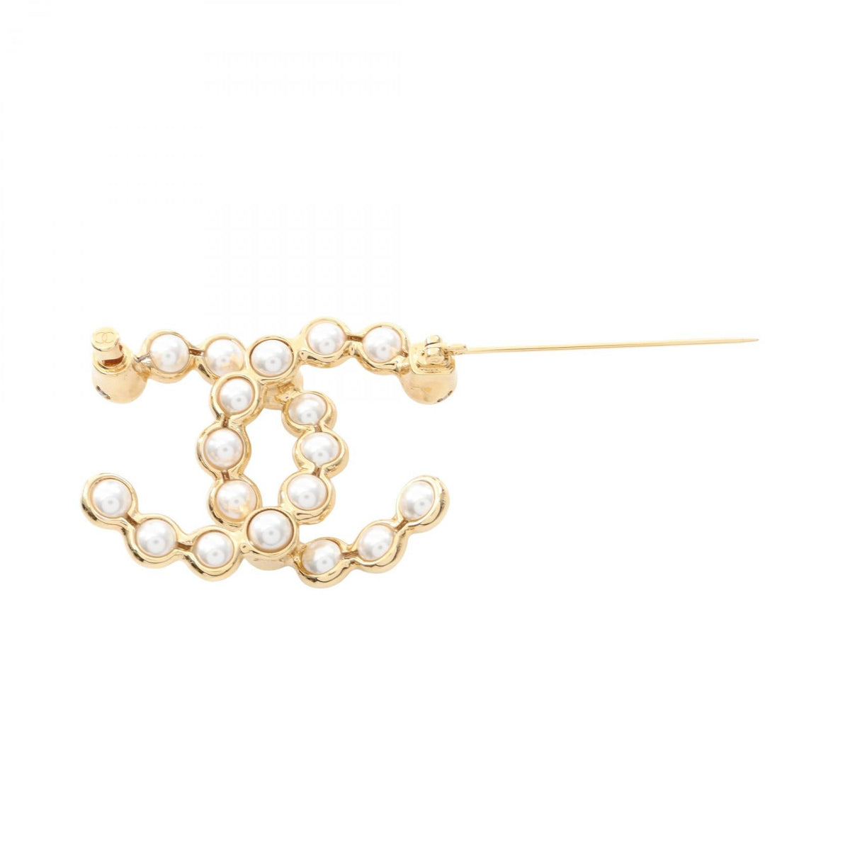 CHANEL · Pearl & Gold Plated Brooch