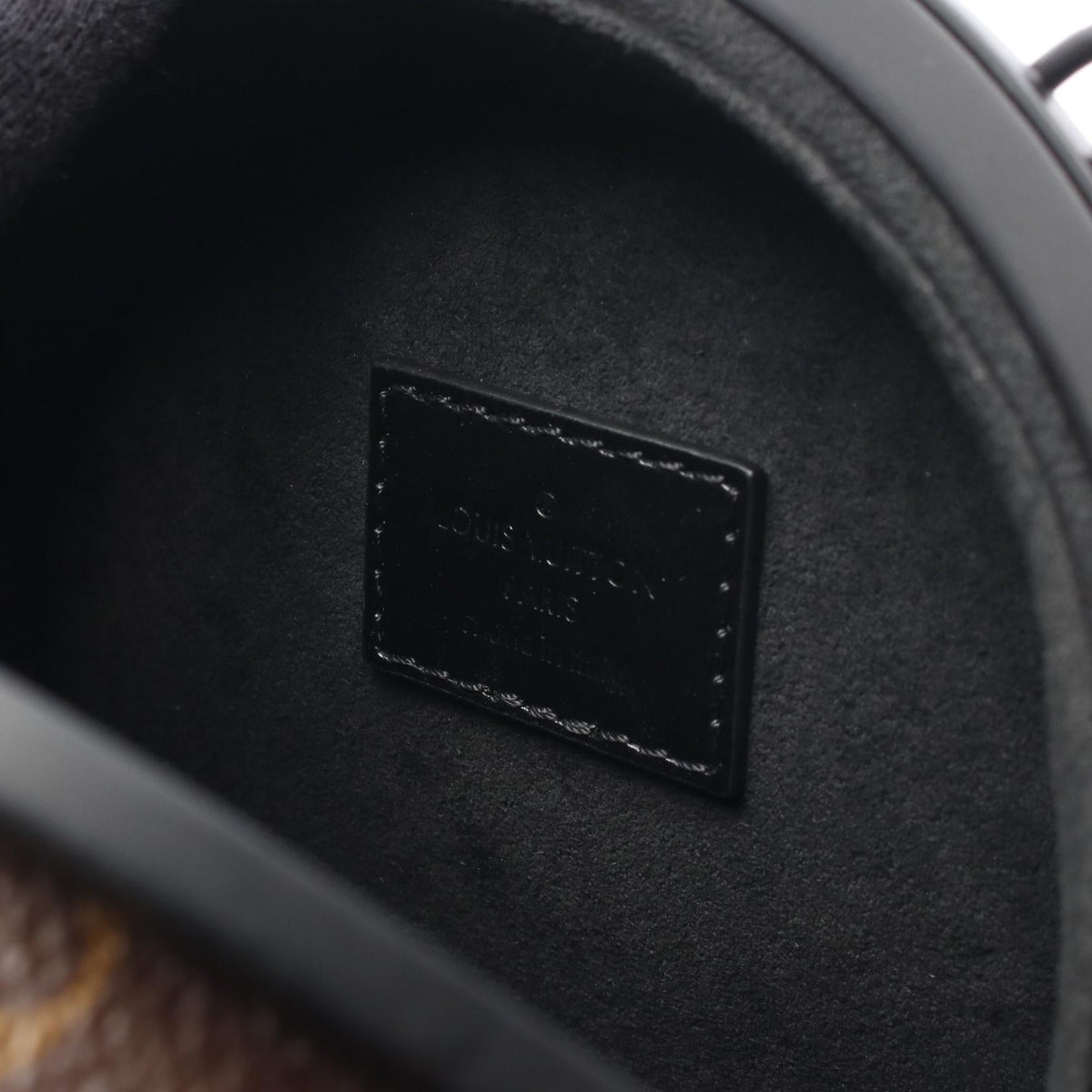 Louis Vuitton Boursicot · Monogram Giant