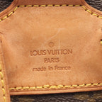 Louis Vuitton Montsouris MM · Monogram