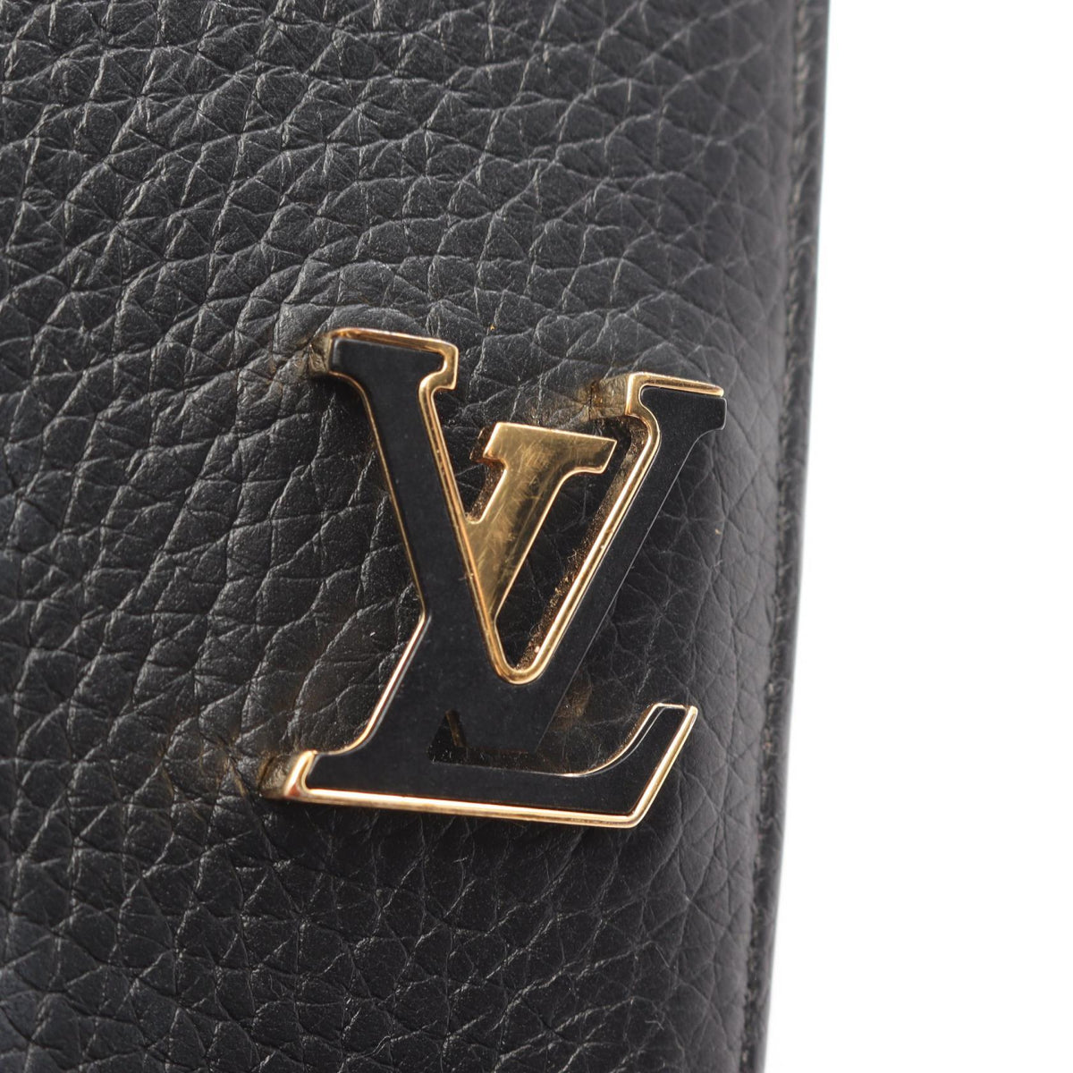 Louis Vuitton LV Vertical · Taurillon