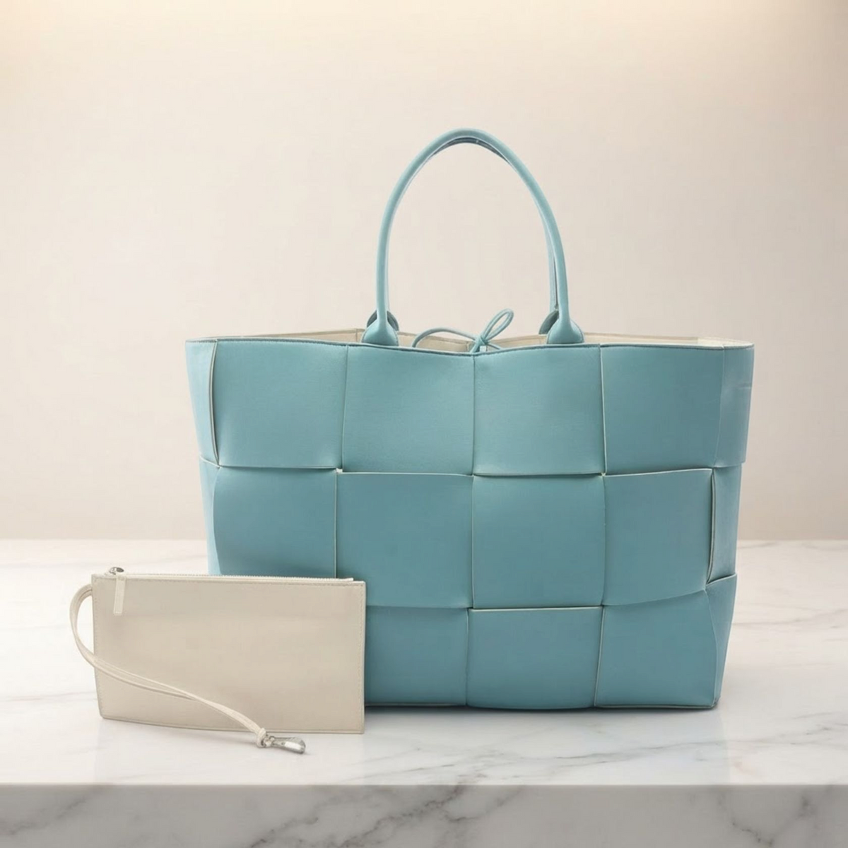 Bottega Veneta Arco · Large Intrecciato Tote