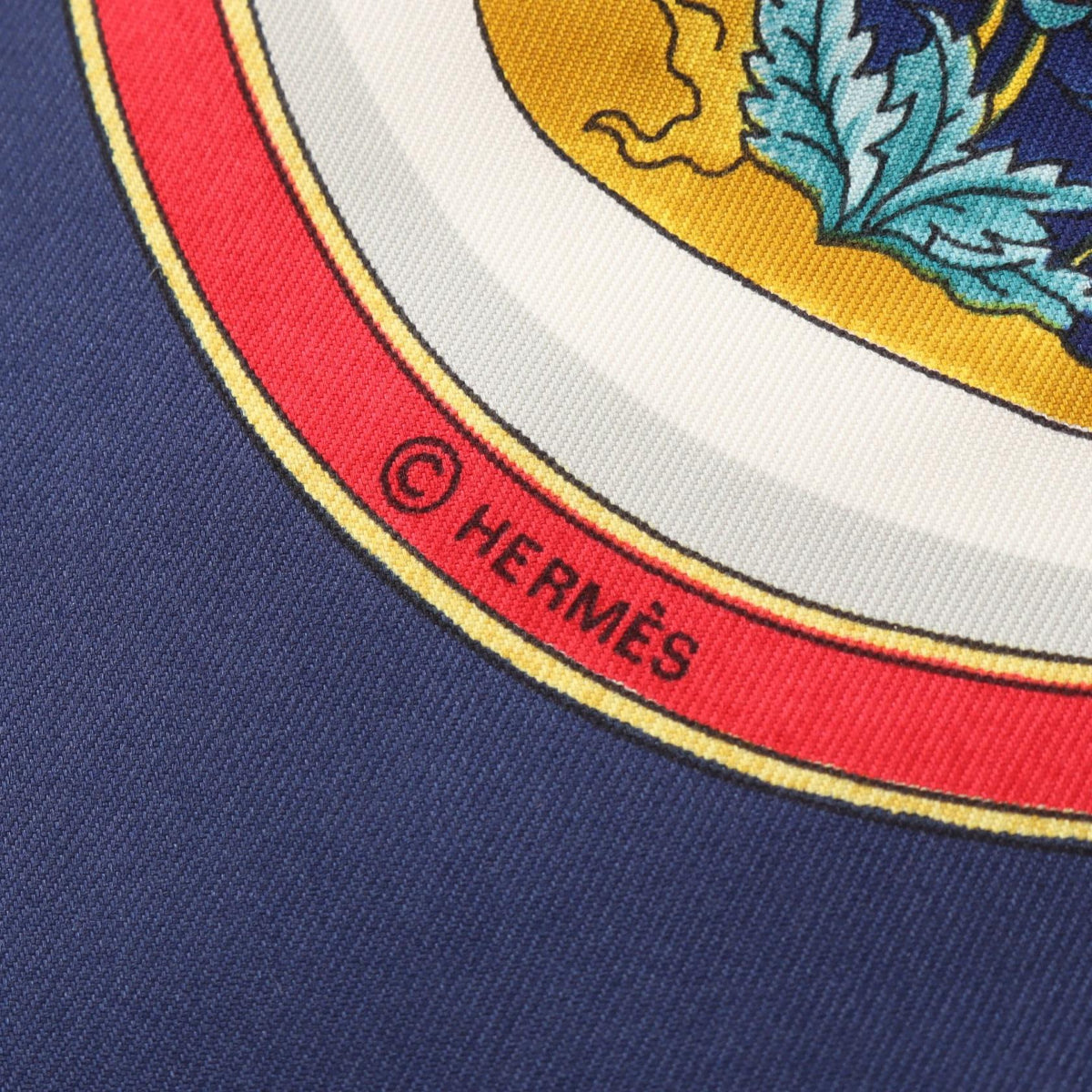 Hermès Carré90 · Qu'importe le flacon · Silk