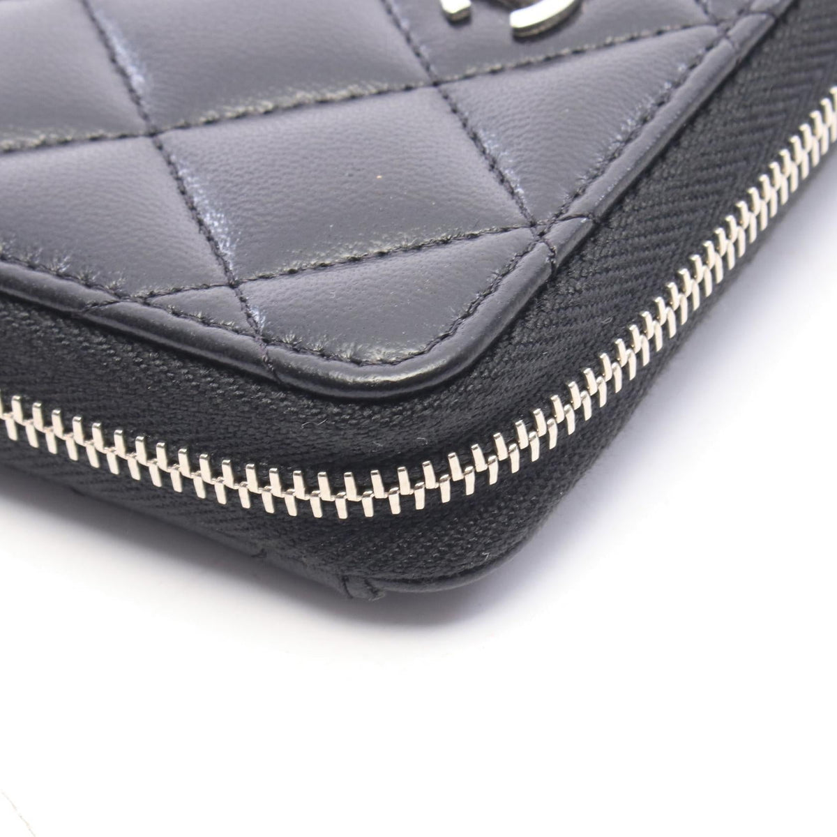 Chanel Classic Zip · Matelassé Lambskin