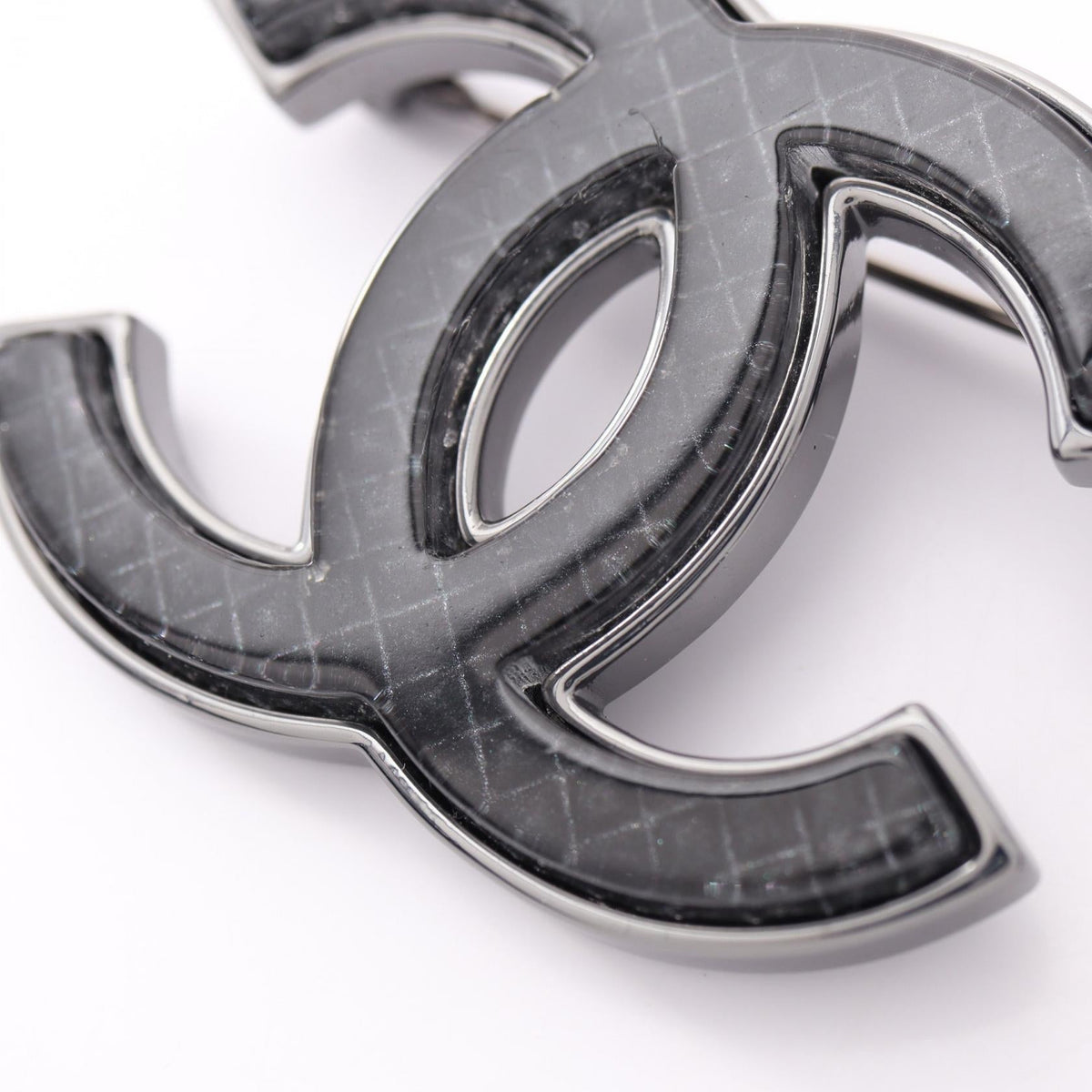 CHANEL COCO Brooch · Resin · Gold Tone