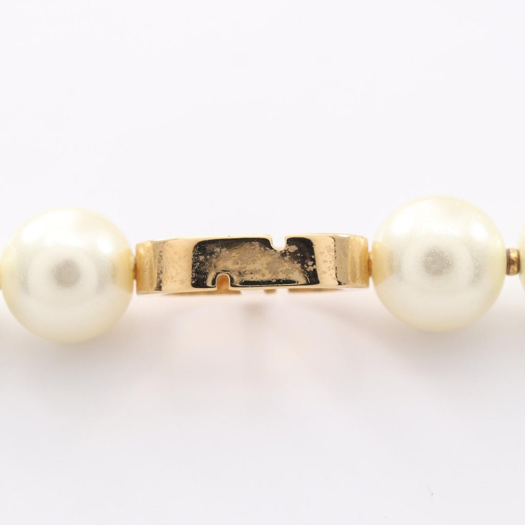 Dior 30 Montaigne · Pearl Necklace
