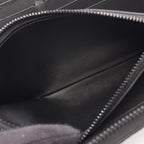 Louis Vuitton Zippy · Monogram Taurillon