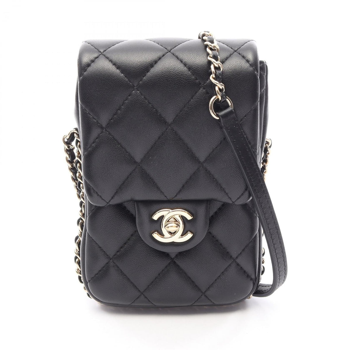 Chanel Matelassé · Phone Case · Leather