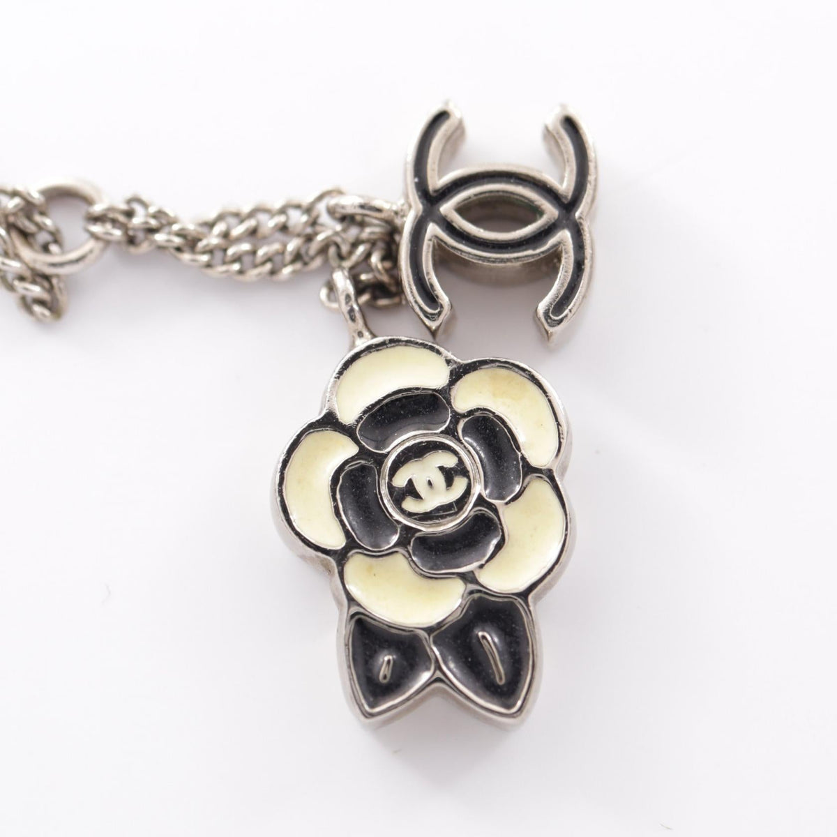 Chanel Camellia · COCO Mark Necklace