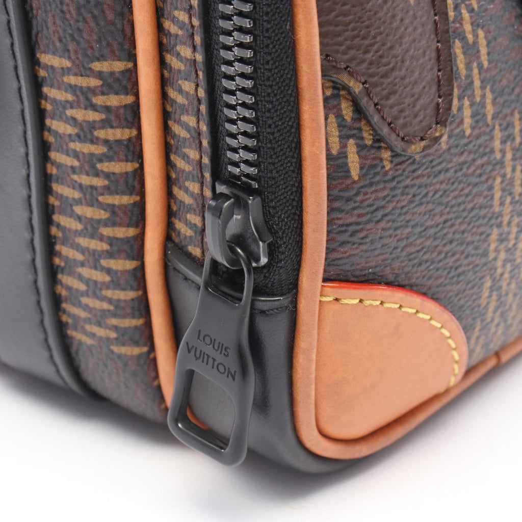 Louis Vuitton NIGO · Damier Giant