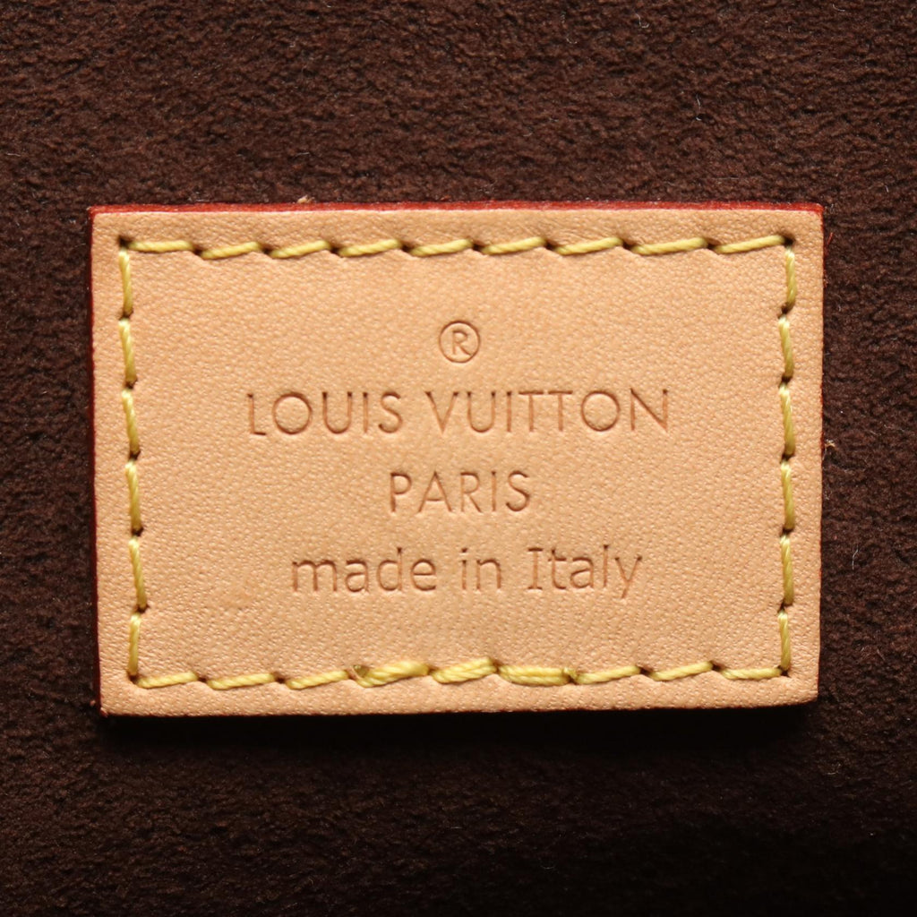 Louis Vuitton Pochette Métis · Monogram
