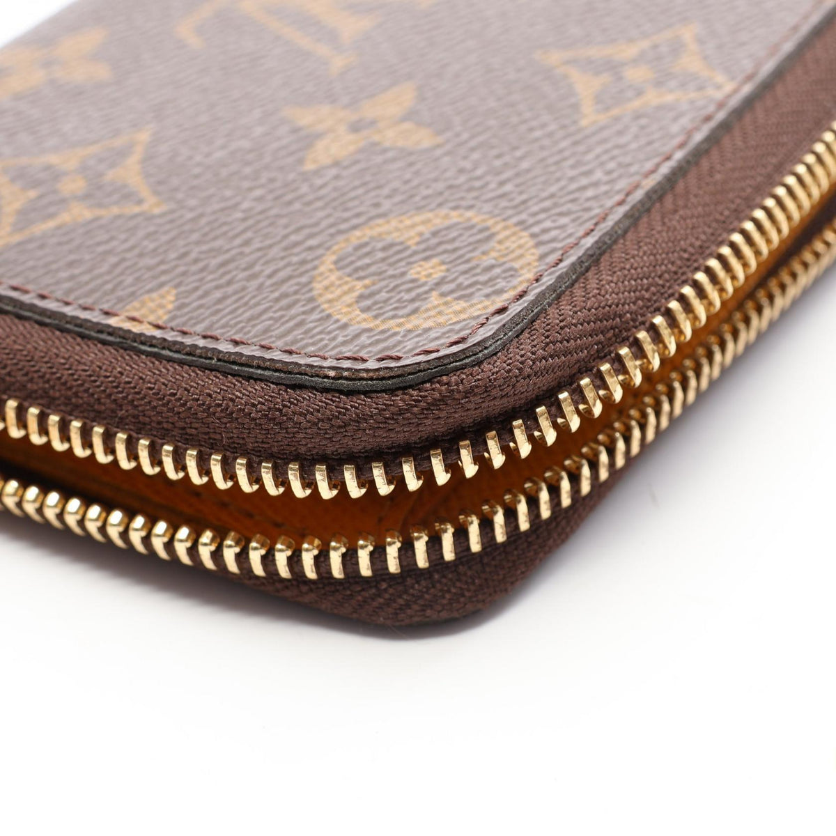 Louis Vuitton Clemence · Monogram Mimosa