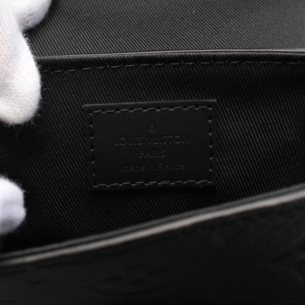 Louis Vuitton Pico S-Lock · Monogram Taurillon