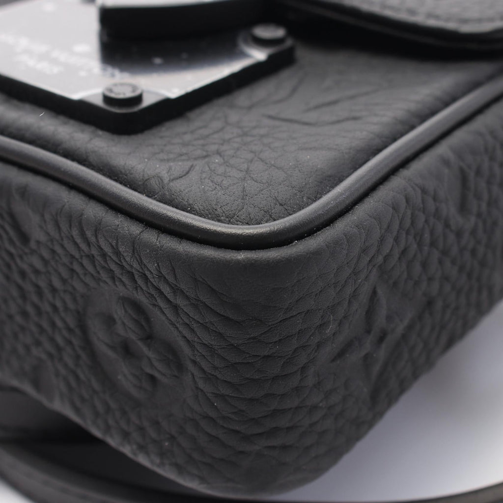 Louis Vuitton Pico S-Lock · Monogram Taurillon