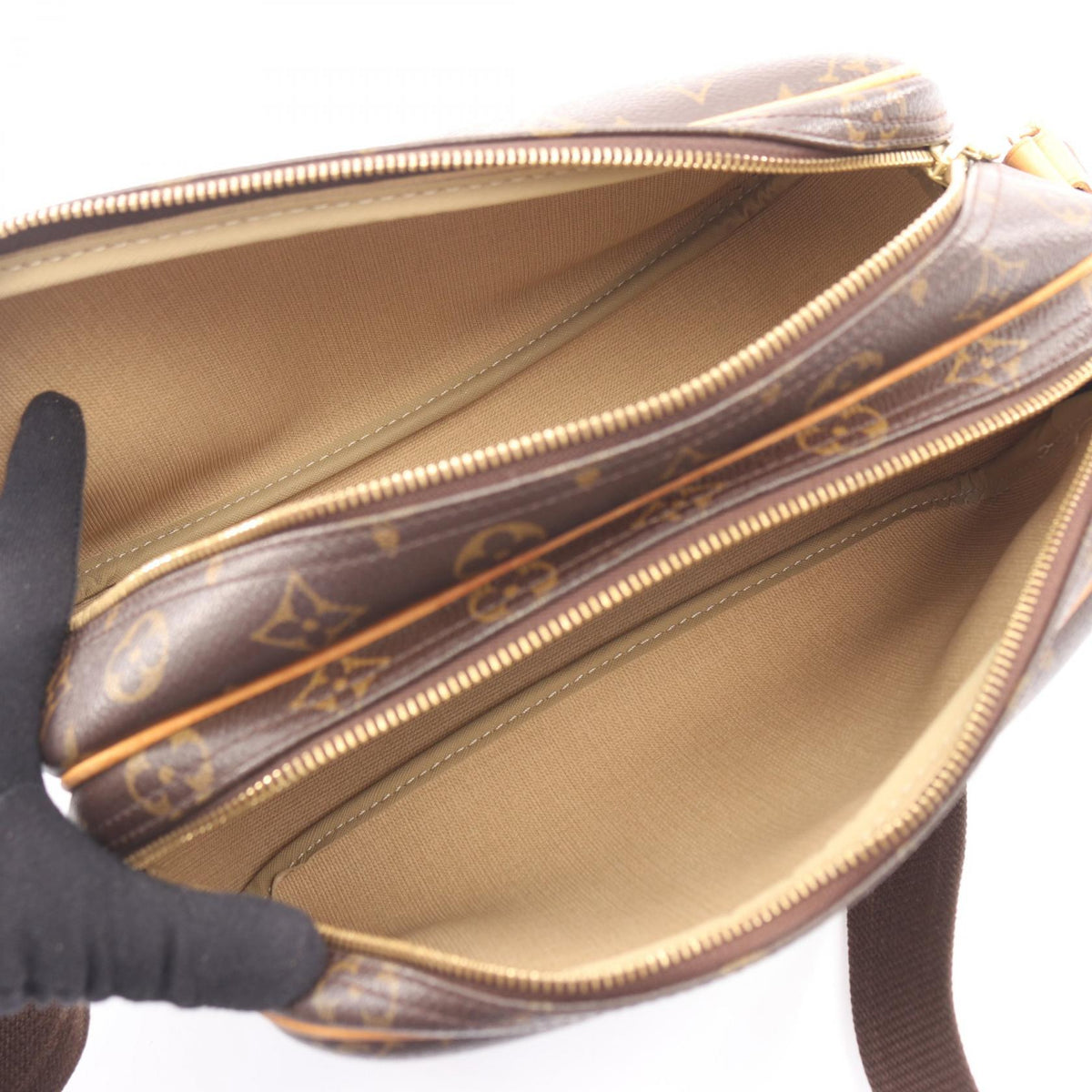 Louis Vuitton Reporter PM · Monogram
