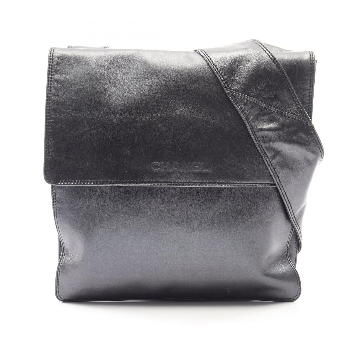 CHANEL Crossbody · Leather · Gold Hardware