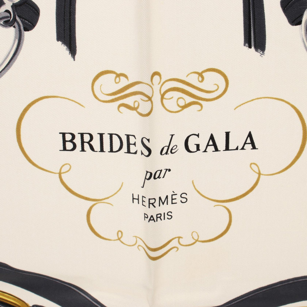 Hermès Brides de Gala · Silk Carré 90