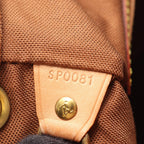 LOUIS VUITTON Montsouris MM · Monogram