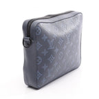 Louis Vuitton Duo Messenger · Monogram Shadow
