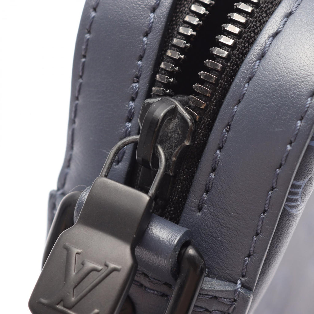 Louis Vuitton Duo Messenger · Monogram Shadow