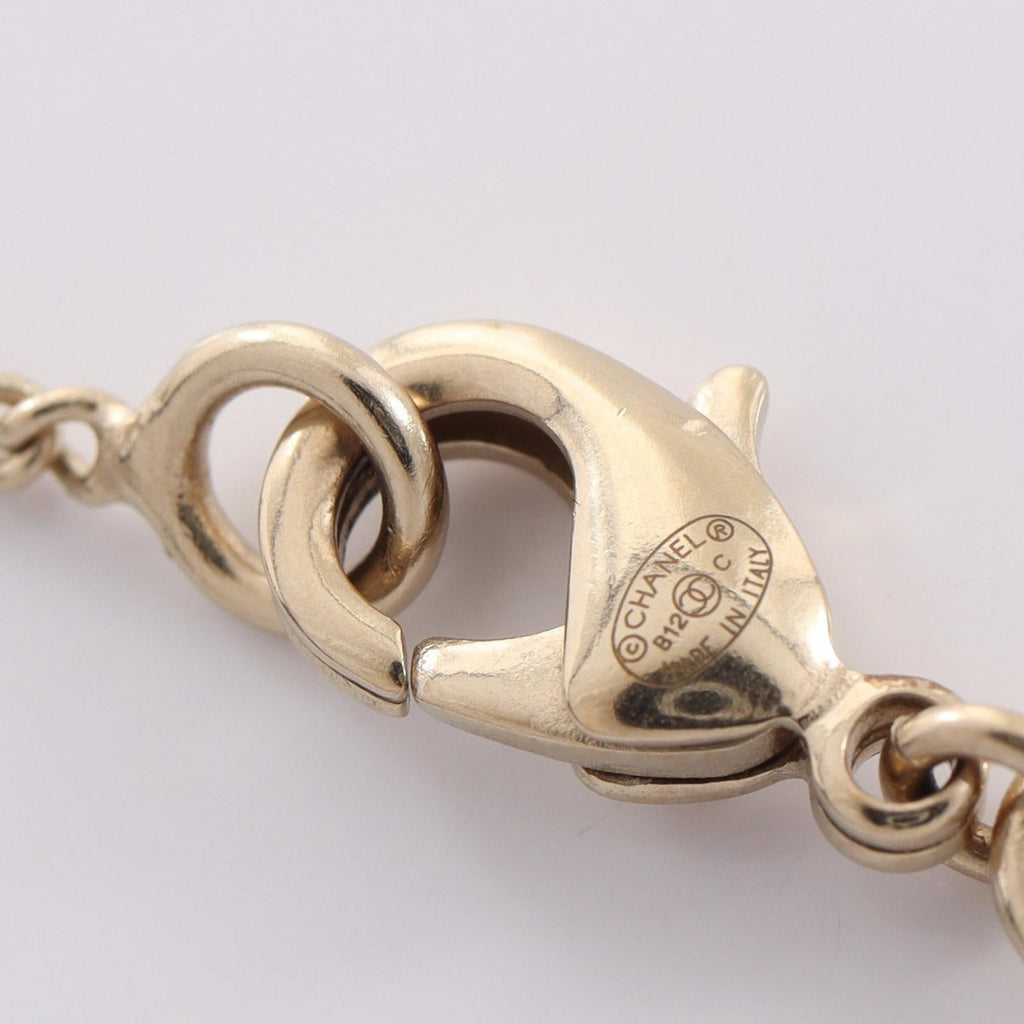 Chanel COCO Mark · Pearl Swing Necklace