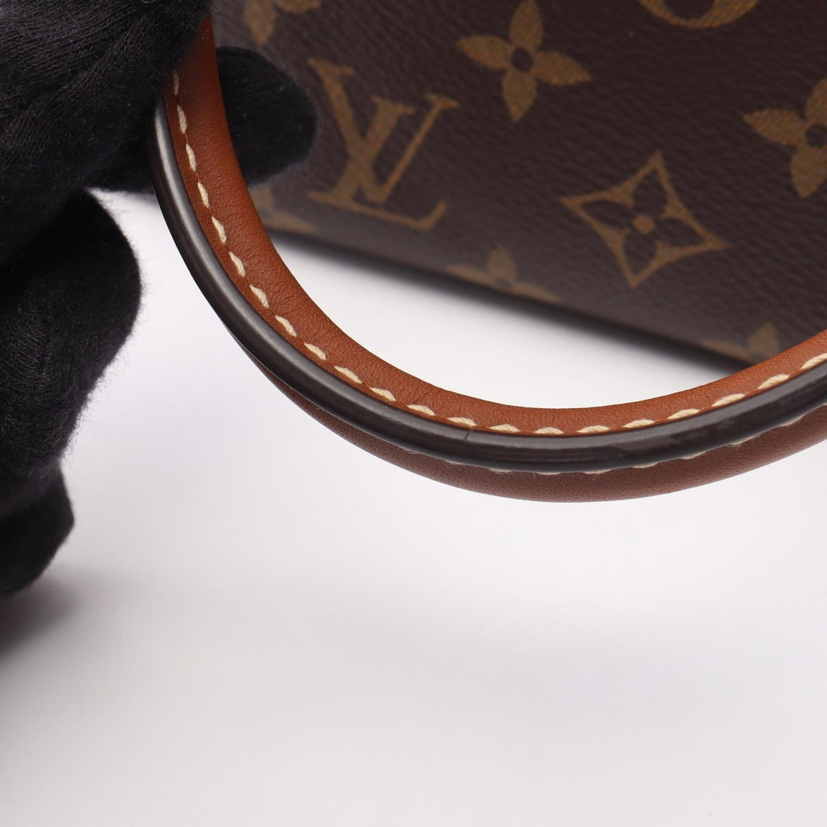Louis Vuitton Pallas BB · Monogram Noir