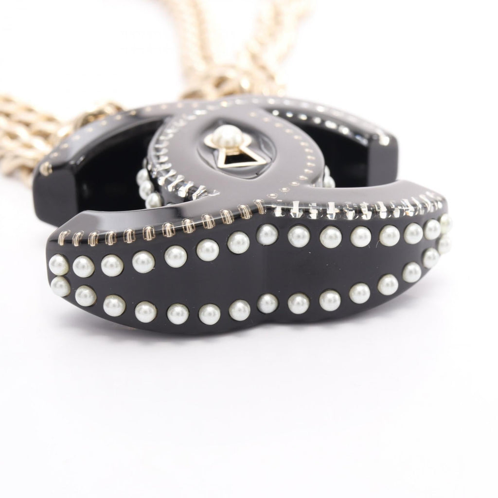 Chanel CC Padlock · Pearl Double Choker
