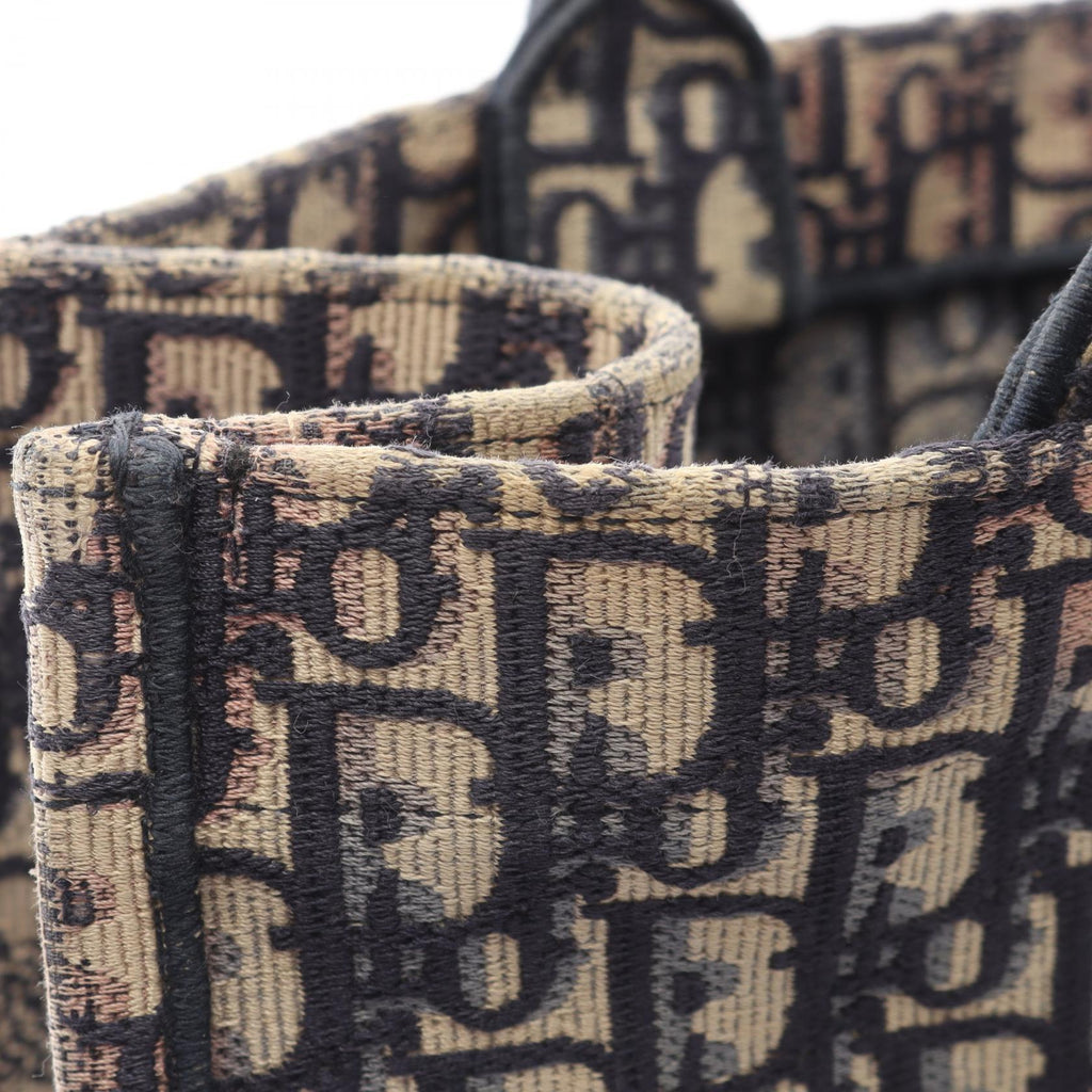Dior Book Tote · Medium · Oblique Canvas
