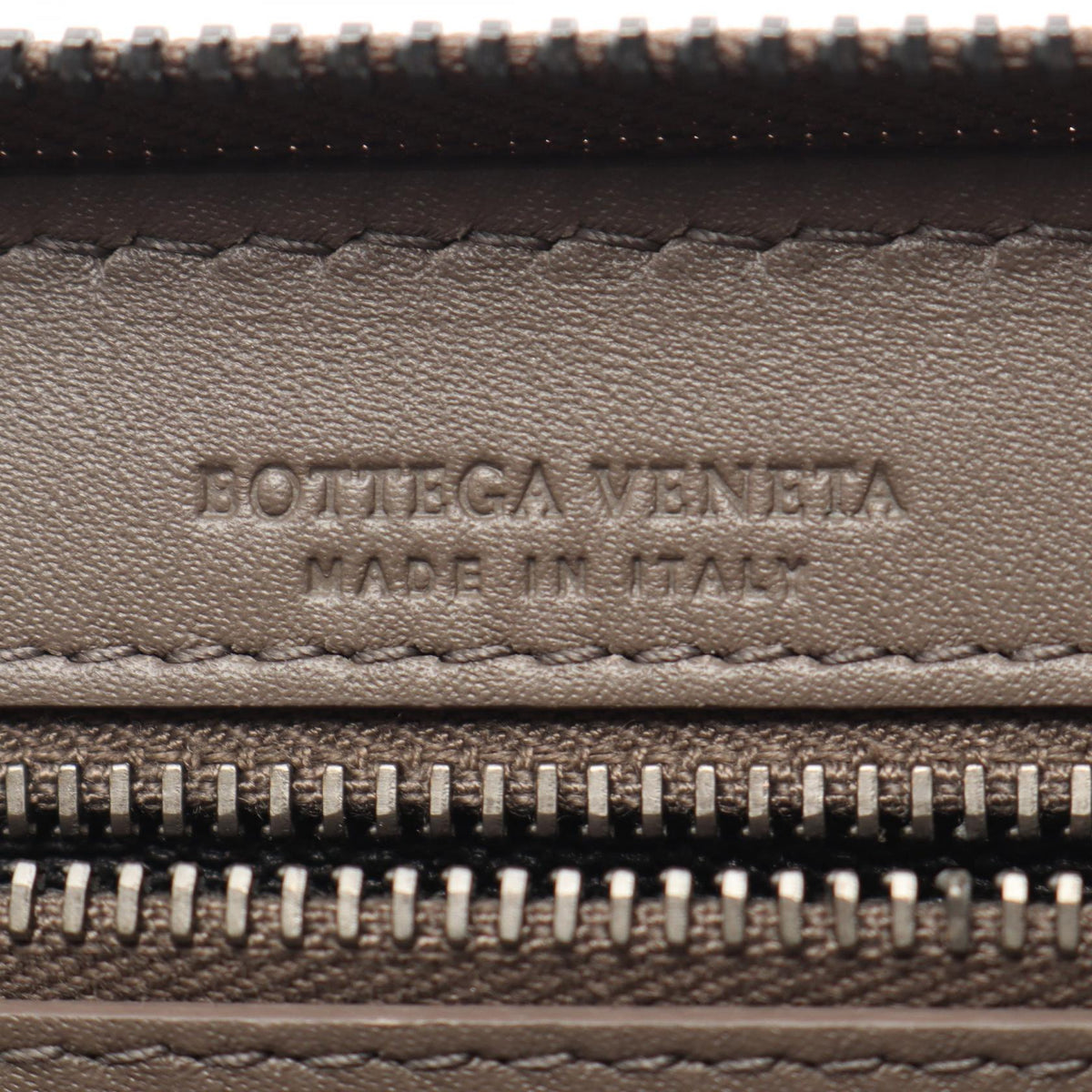 BOTTEGA VENETA Intrecciato · Zip Around Wallet