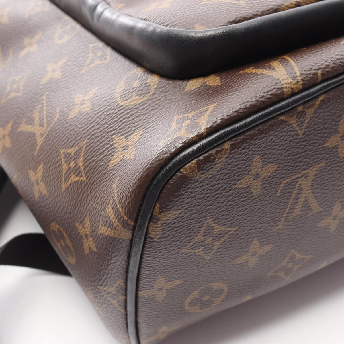 Louis Vuitton Josh · Monogram Macassar