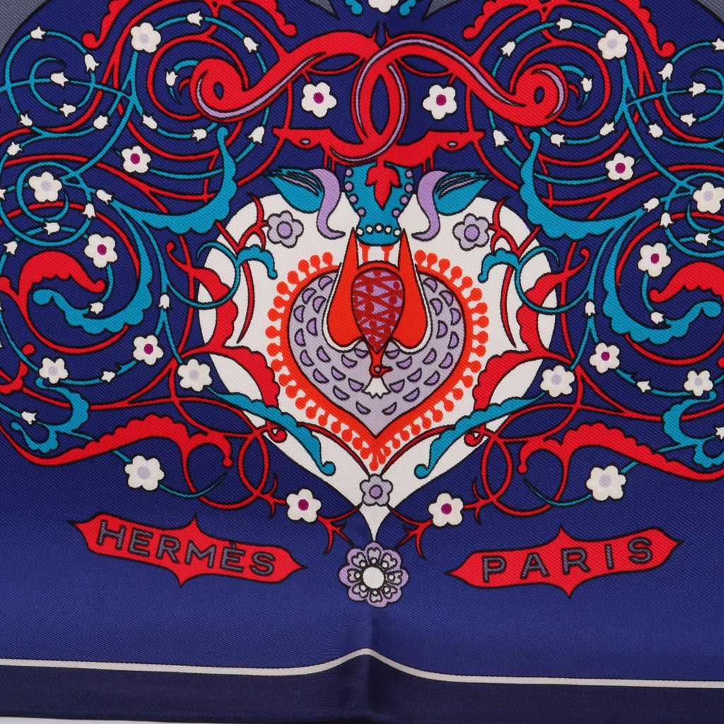 Hermès Carré 90 · Poésie Persane · Silk