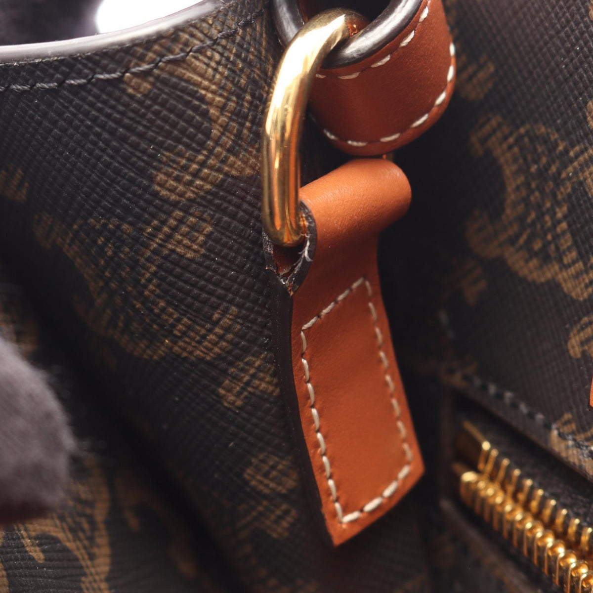 Celine Vertical Cabas · Triomphe