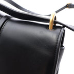 Fendi C'mon Medium · Leather