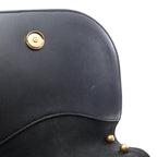Fendi C'mon Medium · Leather