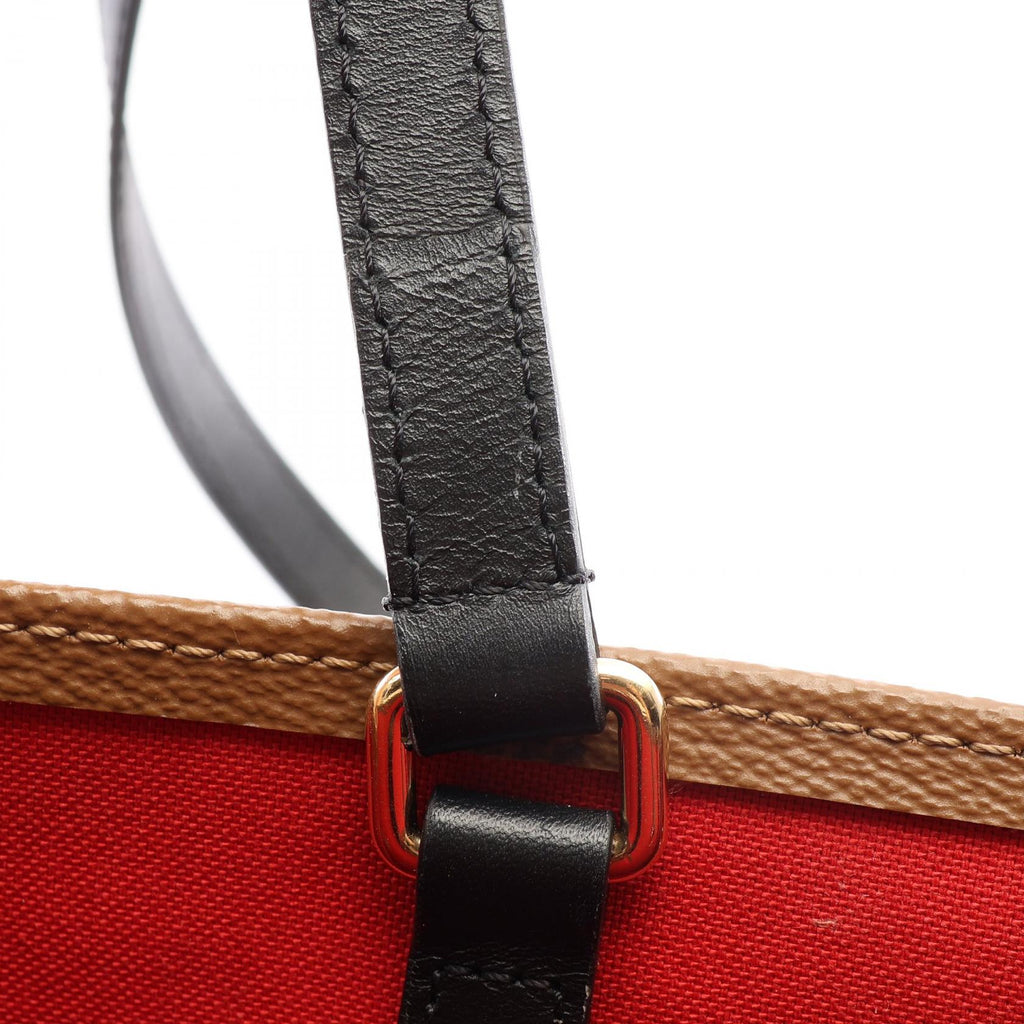 Louis Vuitton OnTheGo GM · Monogram Giant