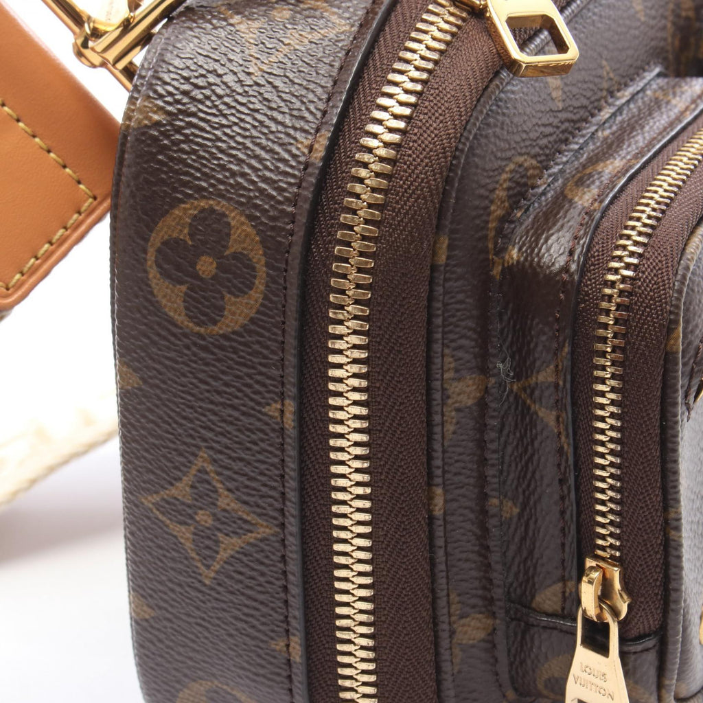 Louis Vuitton Utility Crossbody · Monogram