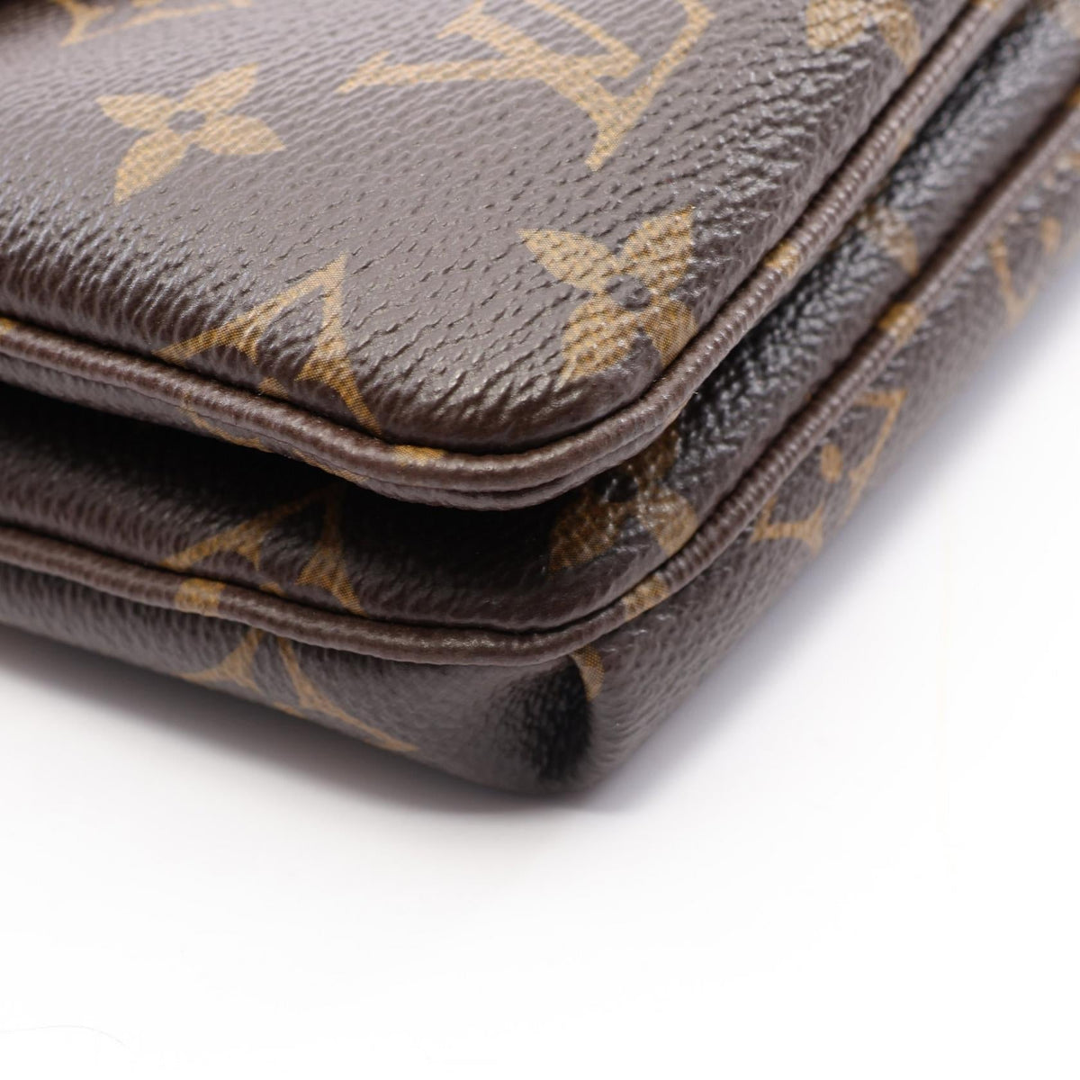 Louis Vuitton Twice · Monogram Shoulder Bag