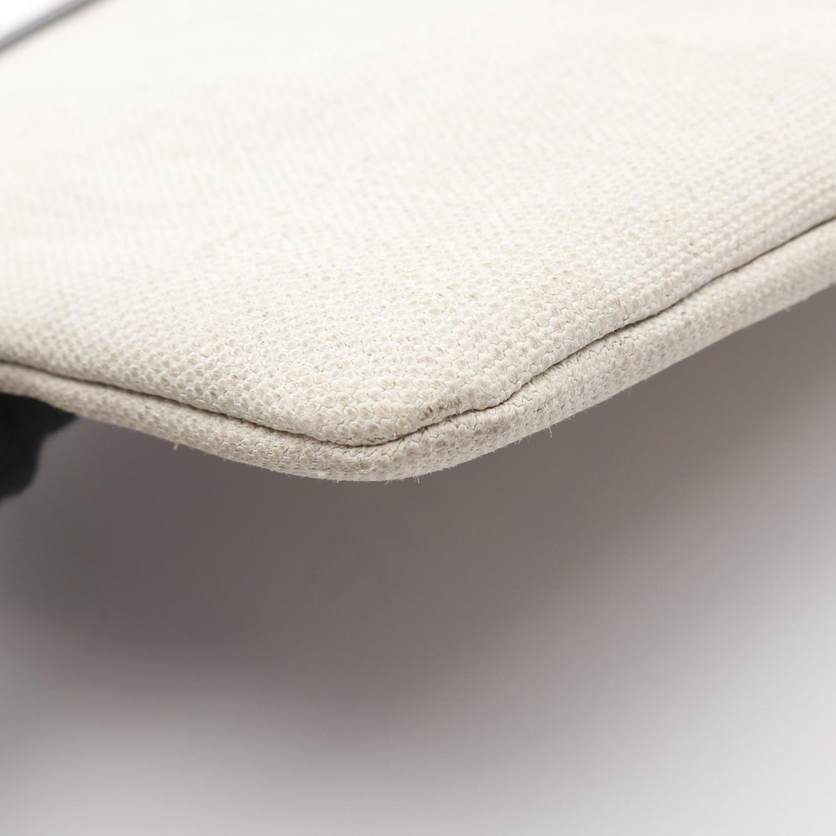 Saint Laurent Rive Gauche · Canvas Clutch