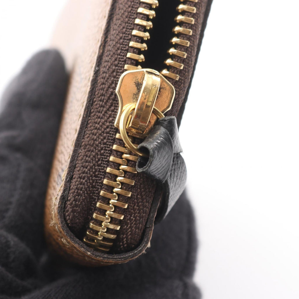 Louis Vuitton Clemence · Monogram Reverse