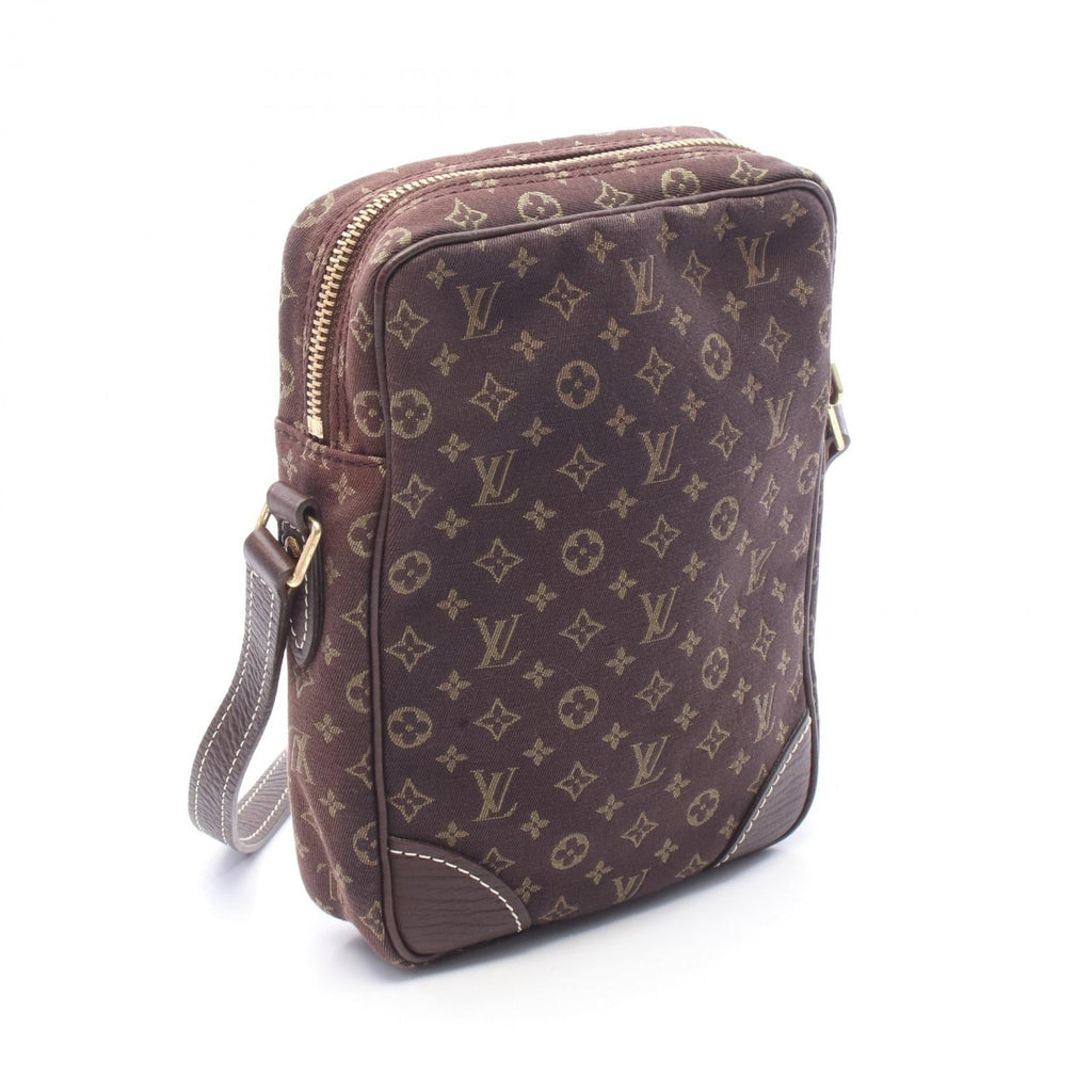 Louis Vuitton Pochette Danube · Monogram