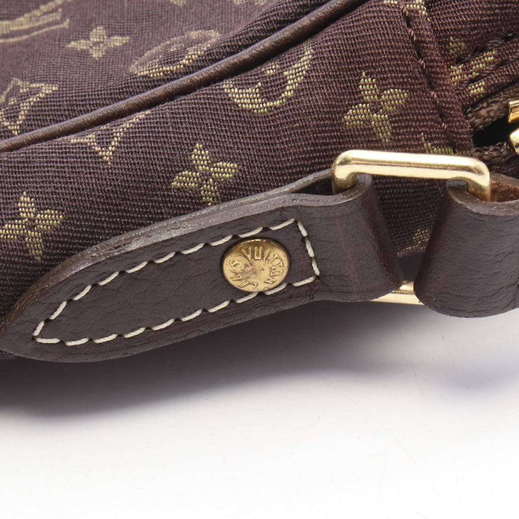 Louis Vuitton Pochette Danube · Monogram