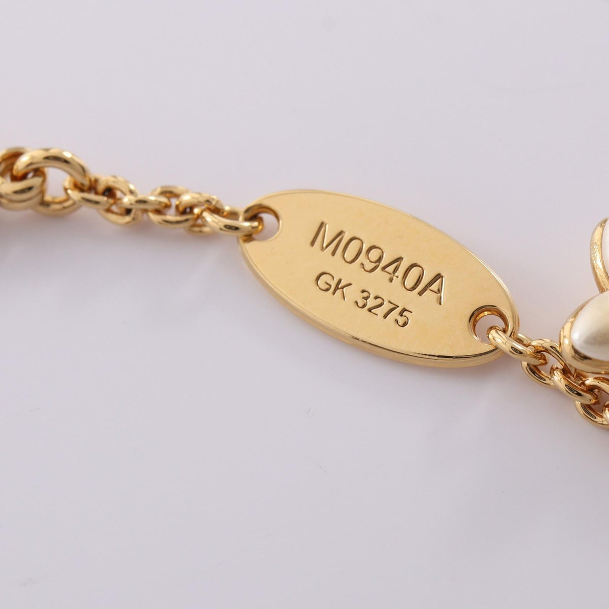 Louis Vuitton Floragram · Gold Plated