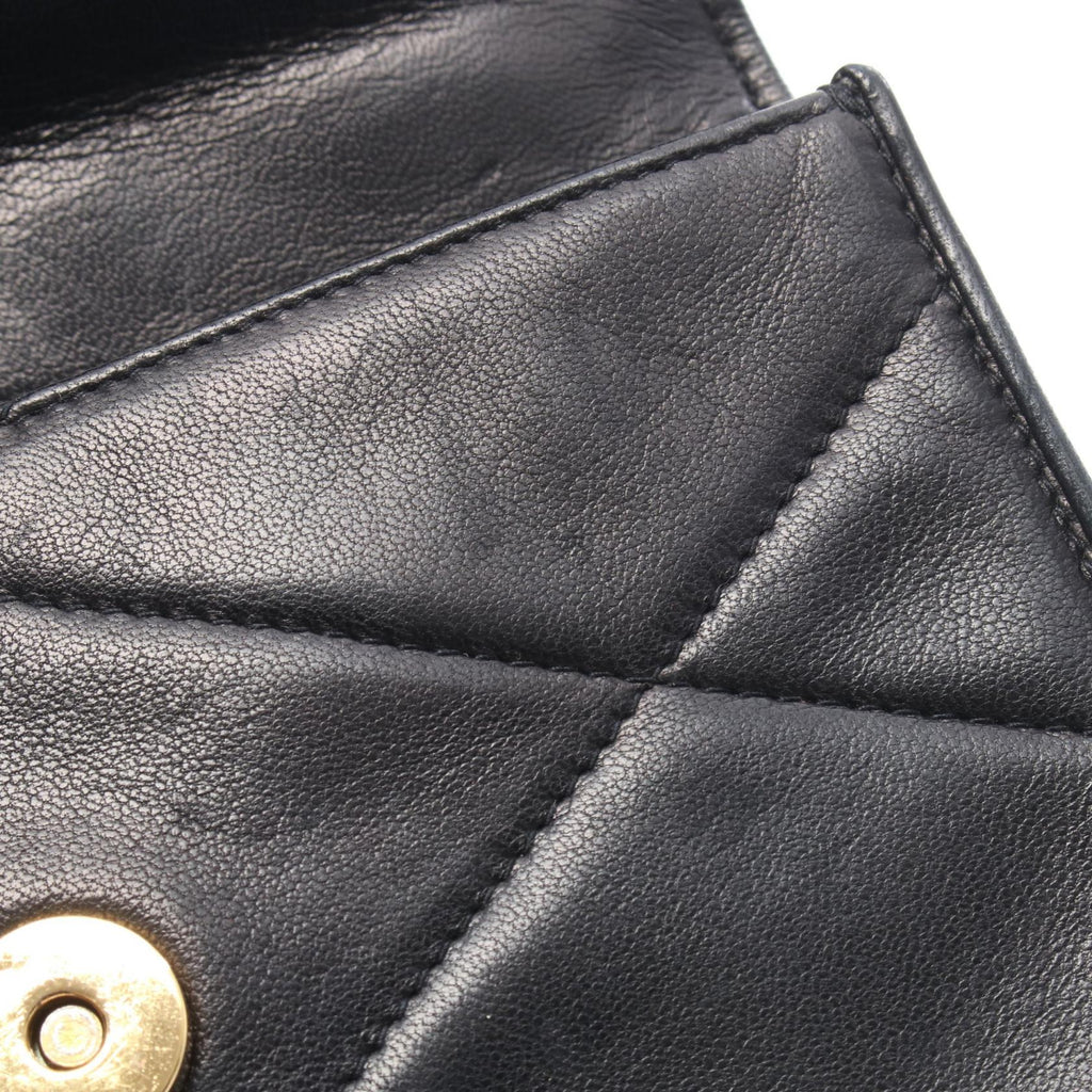 Chanel Diamond Stitch · Lambskin