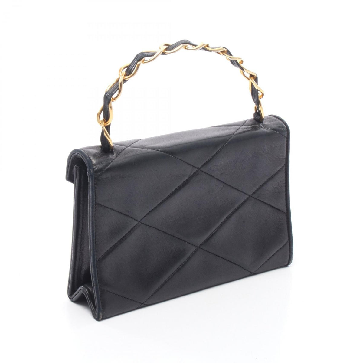 Chanel Diamond Stitch · Lambskin
