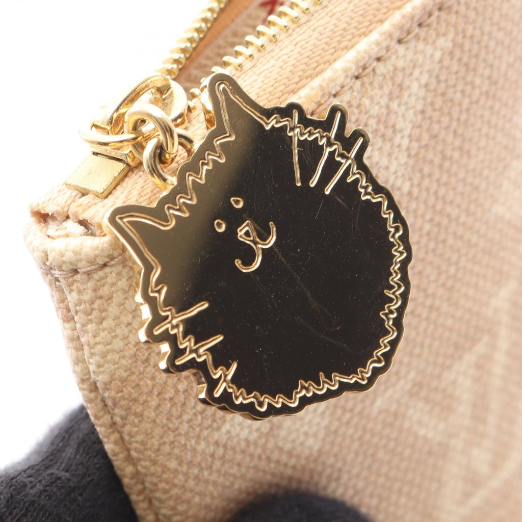 Louis Vuitton Pochette Clé · Meowgram